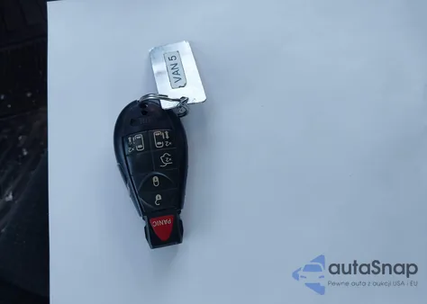 2012 Dodge Grand Caravan Sxt z USA, uszkodzony, nr VIN 2C4RDGCG4CR369936